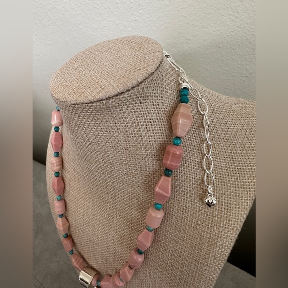 Turquoise and pink beaded necklace with gorgeous pendant! By Jay King - Picture 10 of 11